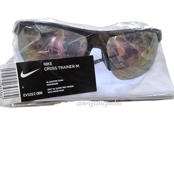 NIKE Unisex Cross Trainer M EV1012 Black Sunglasses - Picture 11 of 12
